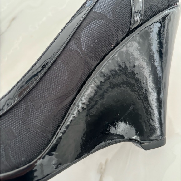 Coach - Kerry Ann Shoes - Picture 4 of 7